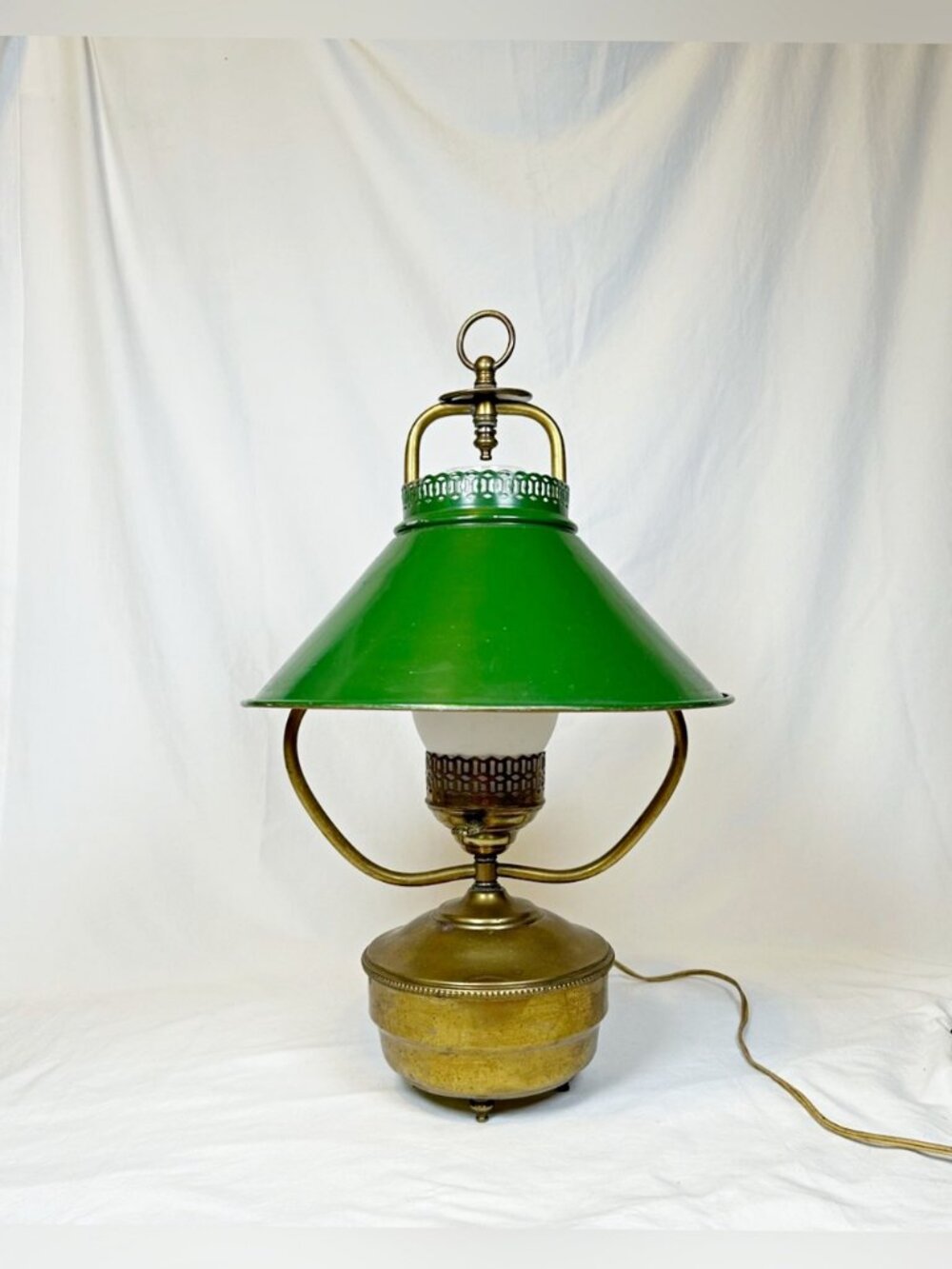 Vintage Gold Brass Green Toleware Metal Hurricane Lantern Table Desk Lamp